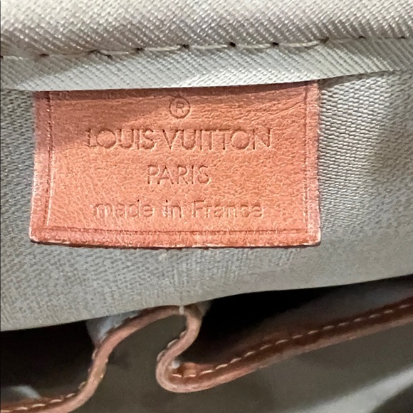 Louis Vuitton Vintage Brown Monogram Deauville Bag with COA - Picture 16 of 17